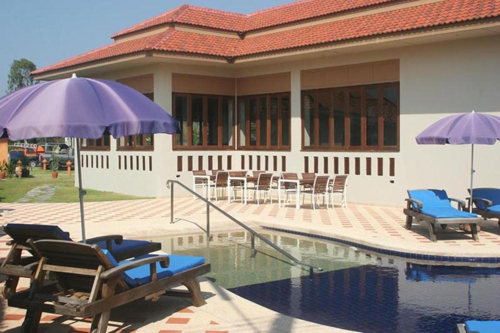 Garden Hills Villa Resort Cha-Am Exteriör bild