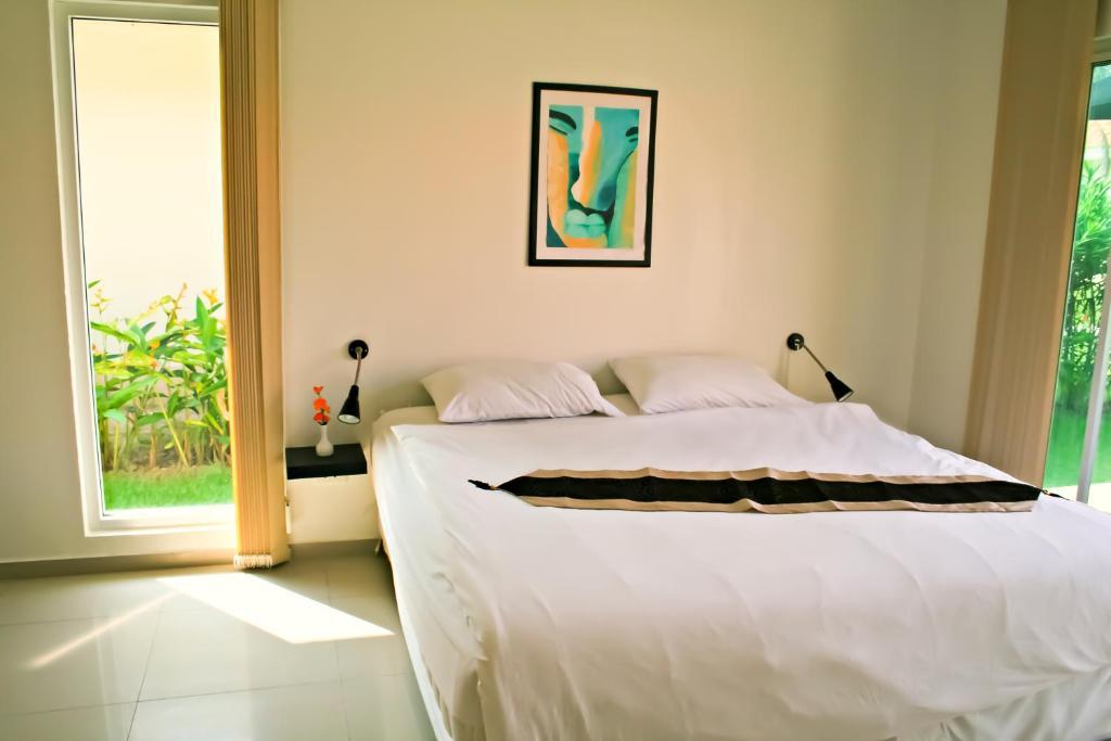 Garden Hills Villa Resort Cha-Am Rum bild