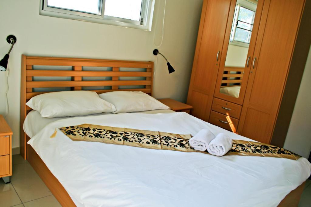 Garden Hills Villa Resort Cha-Am Rum bild