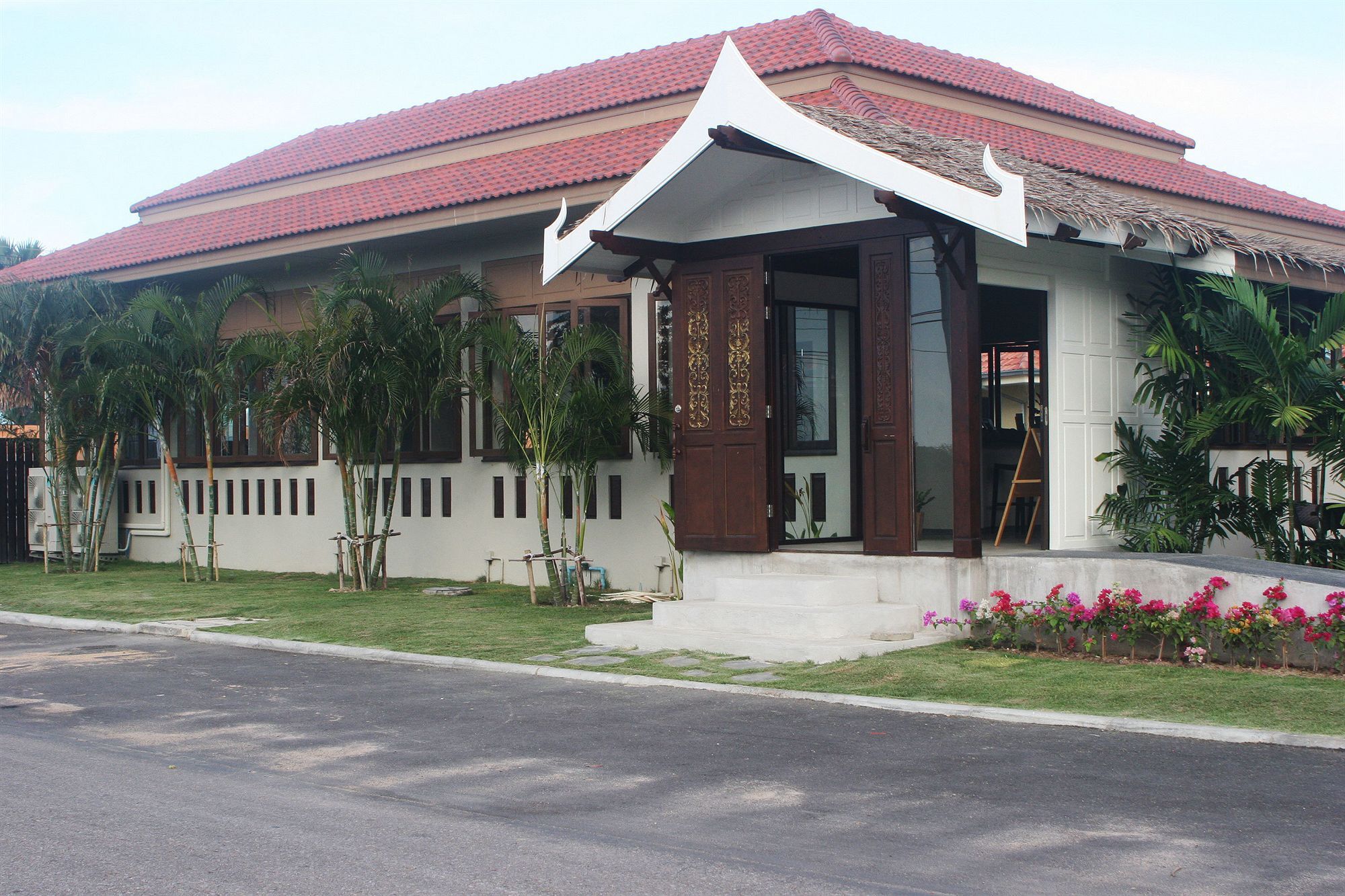 Garden Hills Villa Resort Cha-Am Exteriör bild